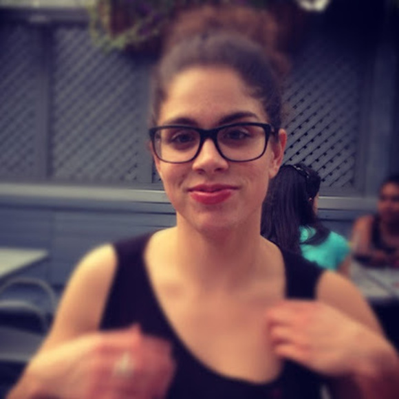 Meet your Posher, Jessica - Picture 1 of 1